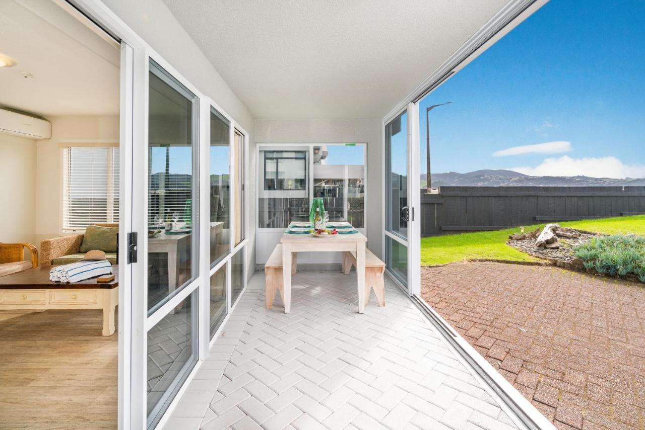 Waterfront Apartments Whitianga Dış mekan fotoğraf