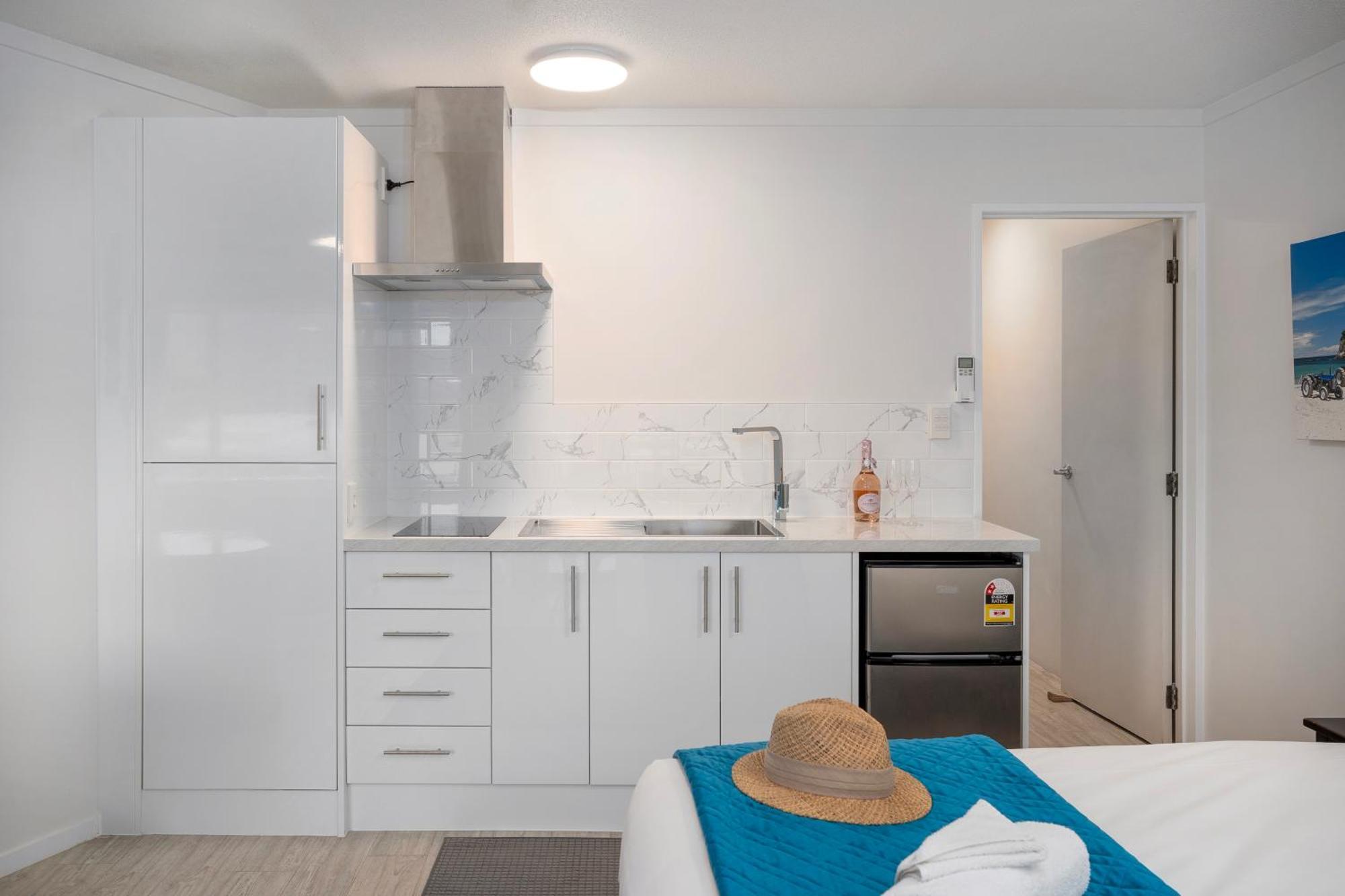 Waterfront Apartments Whitianga Dış mekan fotoğraf