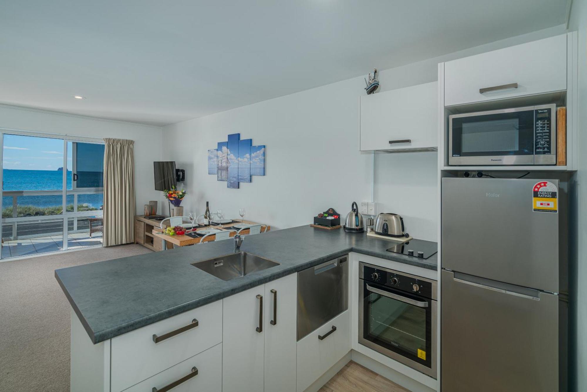Waterfront Apartments Whitianga Dış mekan fotoğraf